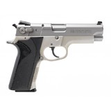 "Smith & Wesson 4003 Pistol .40 S&W (PR68588)" - 1 of 5