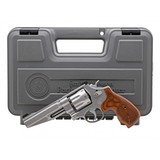 "Smith & Wesson 627-5 8 Times Performance Center Revolver .357 Magnum (PR68770)" - 2 of 6