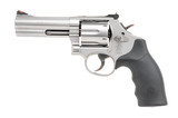 "Smith & Wesson 686-6 .357 Magnum Revolver (PR70335) ATX" - 1 of 4