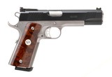 "Wilson Combat Classic 1911 Pistol .40 S&W (PR71771)" - 1 of 7