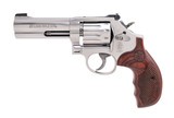 "Smith & Wesson 617-6 Revolver .22LR (PR72320)"