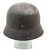 "German World War II M-40 rolled-edge steel helmet (MM5717)" - 2 of 6