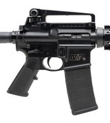 "Smith & Wesson M&P-15 Rifle 5.56 Nato (R45094)" - 2 of 4