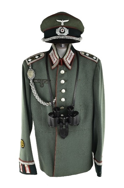 "German WWII Artillery Waffenrock with Visor (MM1270)"