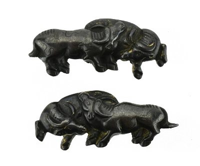 "Authentic antique Japanese Menuki
(MGJ966)"