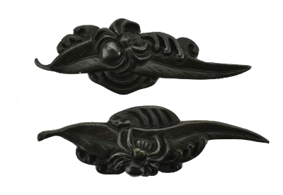 "Authentic antique Japanese Menuki
(MGJ975)"