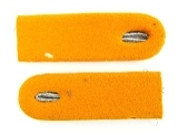 "WWII Luftwaffe 2nd Lieutenant Shoulder Boards (MM1072)" - 1 of 2