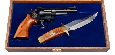 "SMITH & WESSON 19-3 TEXAS RANGER COMMEMORATIVE REVOLVER .357 MAGNUM (L2026-00644) AUSTX" - Image 1 of 11