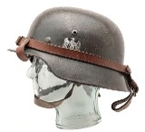 "Pre-World War II German single decal M35 steel helmet (12343625)" - Image 4 of 6