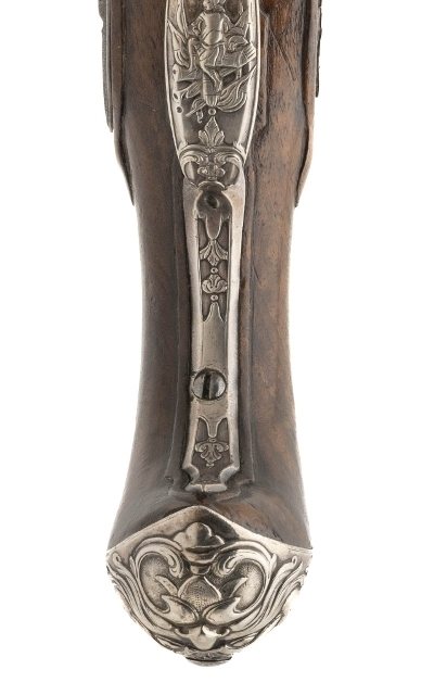 "Exquisite French Gilt Engraved Silver Mounted Flintlock Pistols (AH8059)" - Image 7 of 13