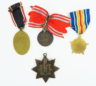"Miscellaneous 20th Century Military Medals (MM975)" - Image 1 of 2