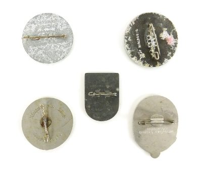 "Five Miscellaneous Tinnies (MM799)" - Image 1 of 2