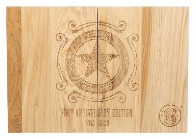 "(SN: DYW2883) 200th Anniversary Of The Texas Rangers Smith & Wesson Revolver .357 Mag (NGZ4419) New" - Image 6 of 6