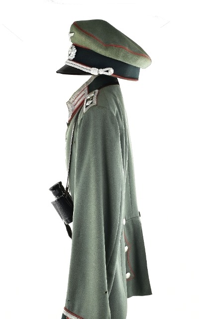 "German WWII Artillery Waffenrock with Visor (MM1270)" - Image 2 of 12