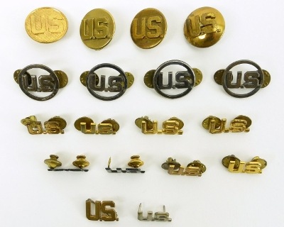 "U.S. Military vintage collar devices (MM838)" - Image 1 of 1