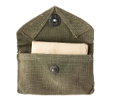 "WWII US Bandage Pouch (MM2199)" - Image 3 of 3