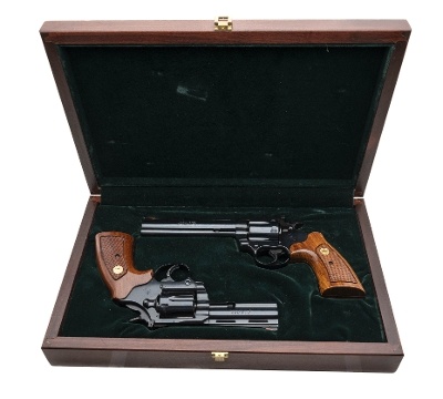 "Matched Pair Colt Boa Revolvers .357 Magnum (C19473) Consignment" - Image 14 of 14