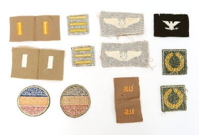 "Lot of Vintage U.S. Unissued Cloth Insignias (MM851)" - Image 1 of 2