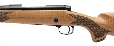 "(SN: PT11427YV35G) WINCHESTER 70 SUPER GRADE RIFLE .300 WIN. MAG. (L2026-06644) NEW" - Image 4 of 5