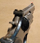 S&W Model 19-5 357 magnum Combat Magnum 3 inch barrel w/hard rubber grips. - 6 of 15