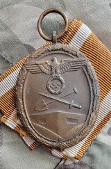 Original WWII German West Wall Medal, Deutsches Schutzwall-Ehrenzeichen.
