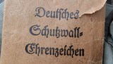Original WWII German West Wall Medal, Deutsches Schutzwall-Ehrenzeichen. - 8 of 10