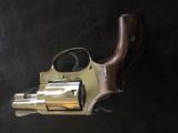 Smith & Wesson - 4 of 8