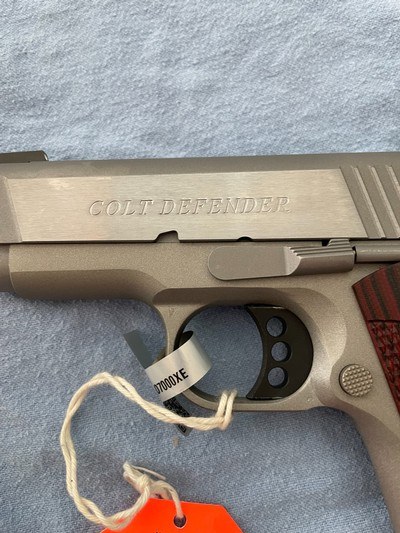 COLT DEFENDER 45ACP FS 3