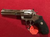 Colt Anaconda 44 Magnum - 4 of 14