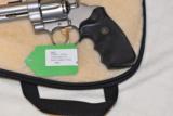 Colt Python .357 6" Stainless Steel Gold-plated trigger/hammer - 4 of 8