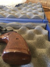 Colt King Cobra .357 Magnum 4" with Hard box and manual - 4 of 12