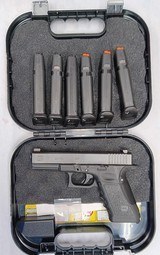 Glock 17 Gen 3 9mm - Image 1 of 1