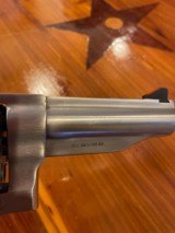 Ruger Redhawk .357 Magnum Revolver - 4 of 8