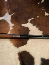 WINCHESTER MODEL 94 "PRE-64" LEVER ACTION .30-30 'FLAT BAND' CARBINE, 20 INCH BARREL - 7 of 15