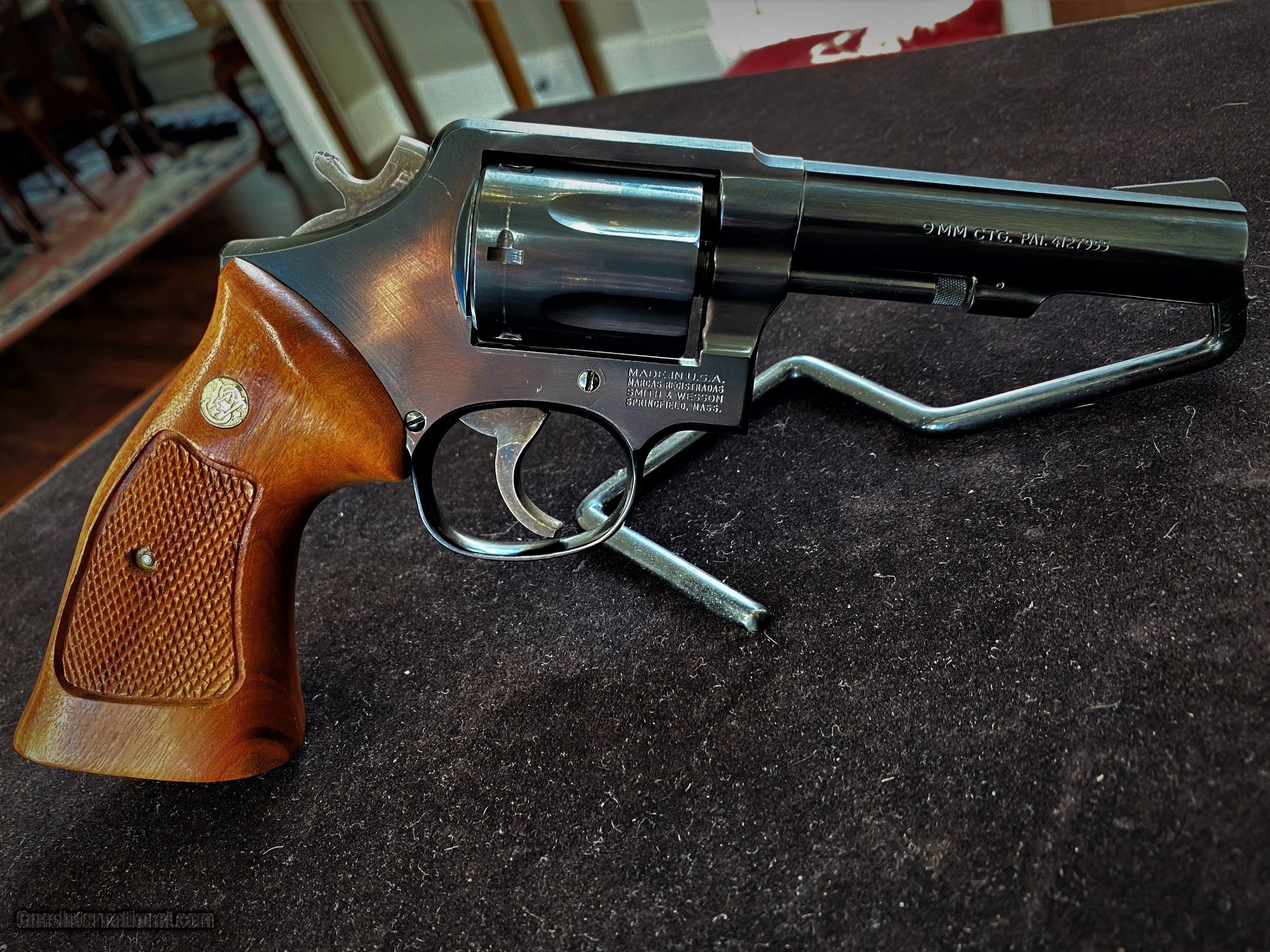 Smith and Wesson Model 547 9mm 