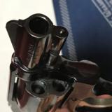 Smith & Wesson Body Guard Model 38 Air weight - 5 of 7