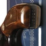 Smith & Wesson Body Guard Model 38 Air weight - 4 of 7