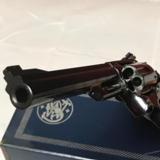 Smith & Wesson Model 19 Combat Magnum - 6 of 9