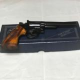 Smith & Wesson Model 19 Combat Magnum - 5 of 9