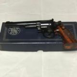 Smith & Wesson Model 19 Combat Magnum - 3 of 9