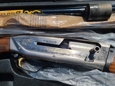 Browning Ducks Unlimited Maxus II 12 gauge - Image 2 of 9