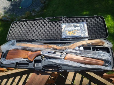 Browning Ducks Unlimited Maxus II 12 gauge - Image 1 of 9