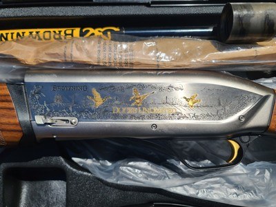Browning Ducks Unlimited Maxus II 12 gauge - Image 6 of 9