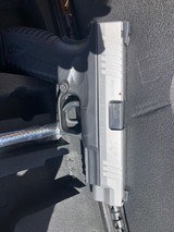 Springfield Armory 40S&W XDM - 1 of 10