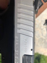 Springfield Armory 40S&W XDM - 3 of 10