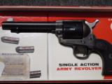Colt SAA(1967) NIB - 1 of 4