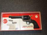 Colt SAA(1967) NIB - 2 of 4