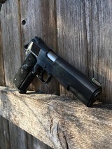 Colt CCG Concealed Carrying Government model 1911 .45ACP - 1 of 2