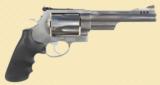 SMITH & WESSON MODEL 500 - 2 of 5