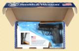 SMITH & WESSON M&P 40 SHIELD - 1 of 5